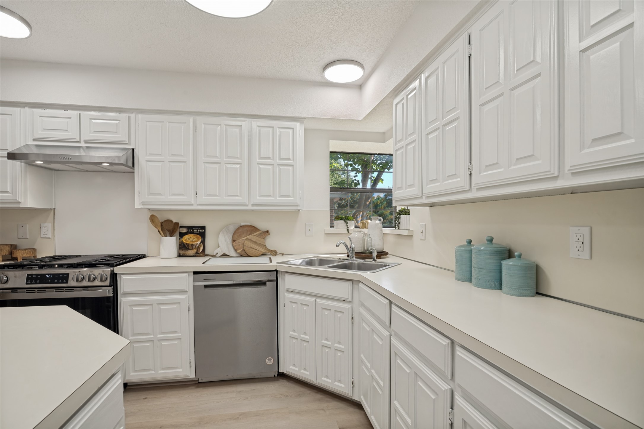 2505 Amy Avenue Rowlett TX 75088