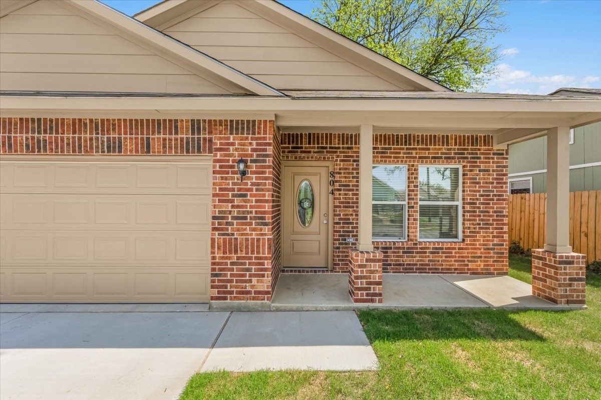 804 N Chandler Drive Fort Worth TX 76111