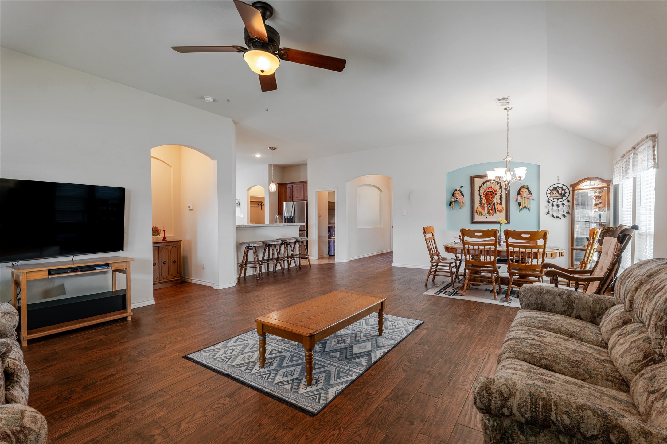 1408 Lauren Lane Granbury TX 76048