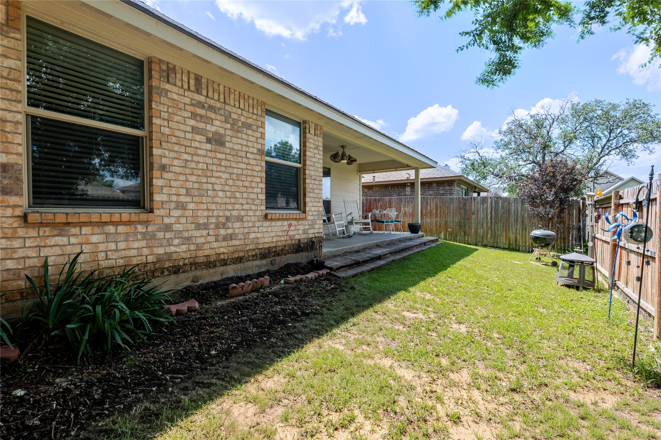 1408 Lauren Lane Granbury TX 76048