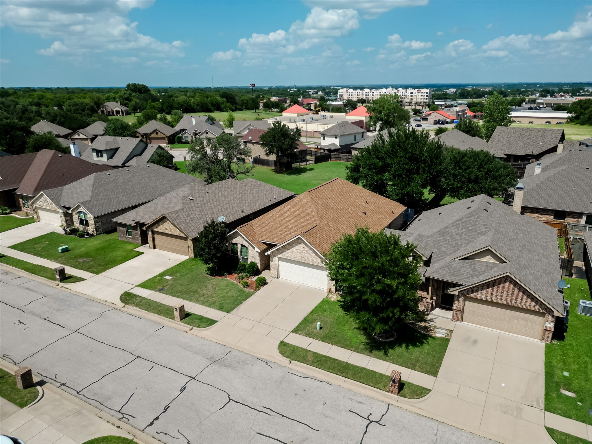 1408 Lauren Lane Granbury TX 76048