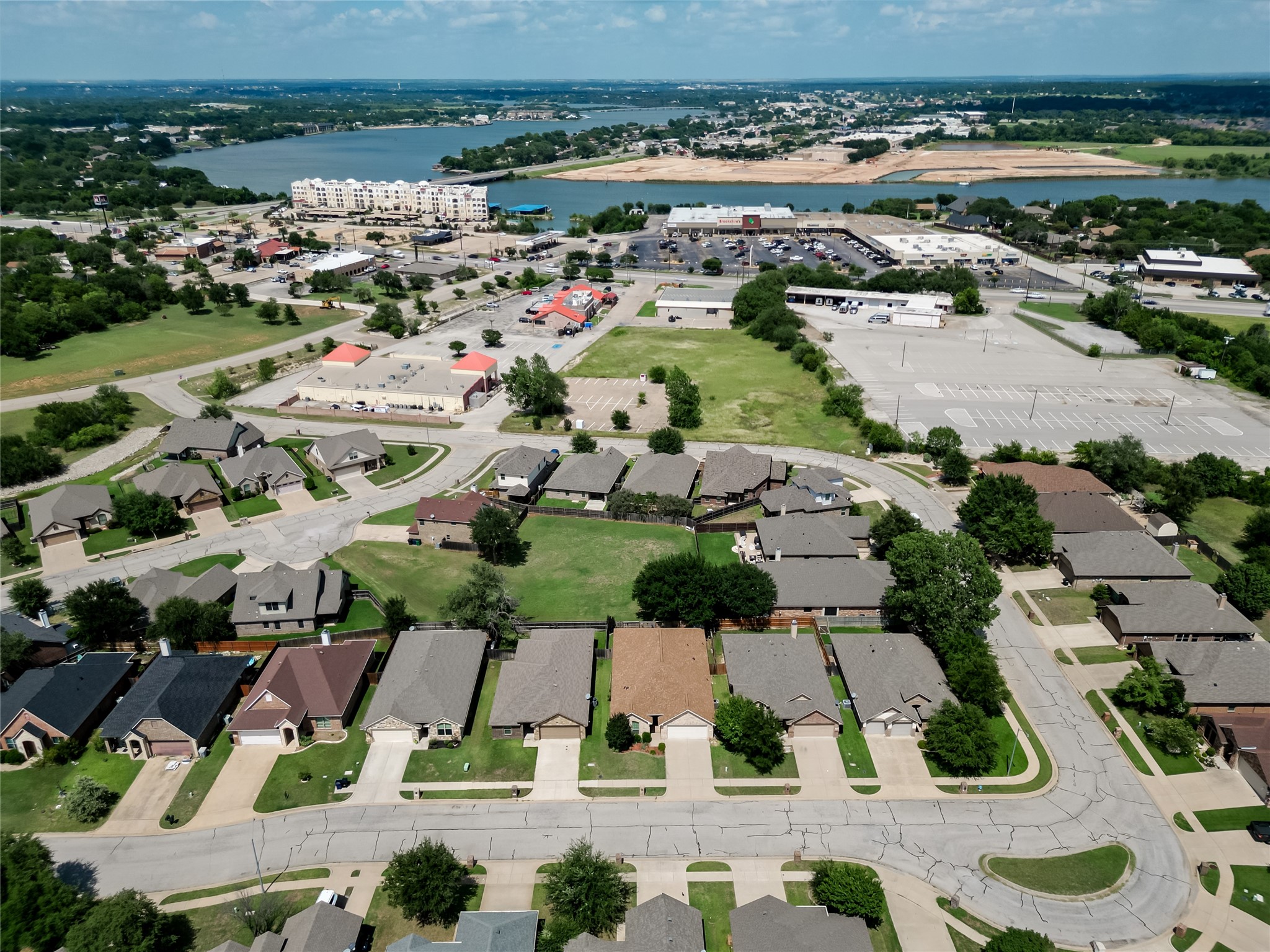 1408 Lauren Lane Granbury TX 76048