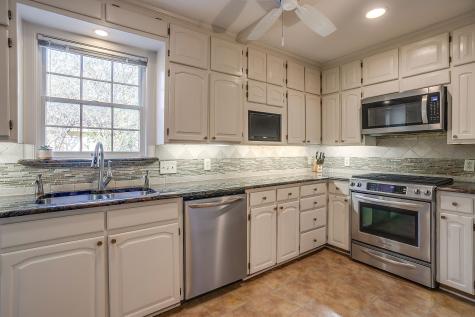 2027 Glenco Terrace Fort Worth TX 76110