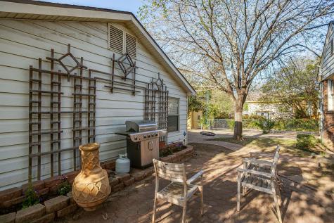 2027 Glenco Terrace Fort Worth TX 76110