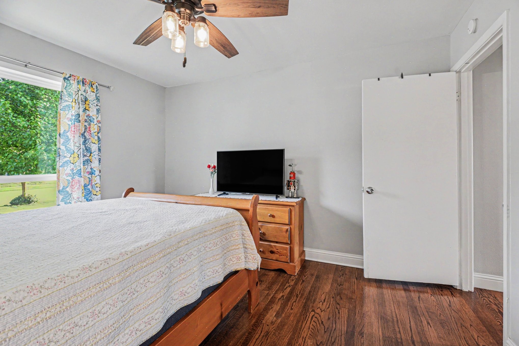 1653 Murray Drive Garland TX 75042