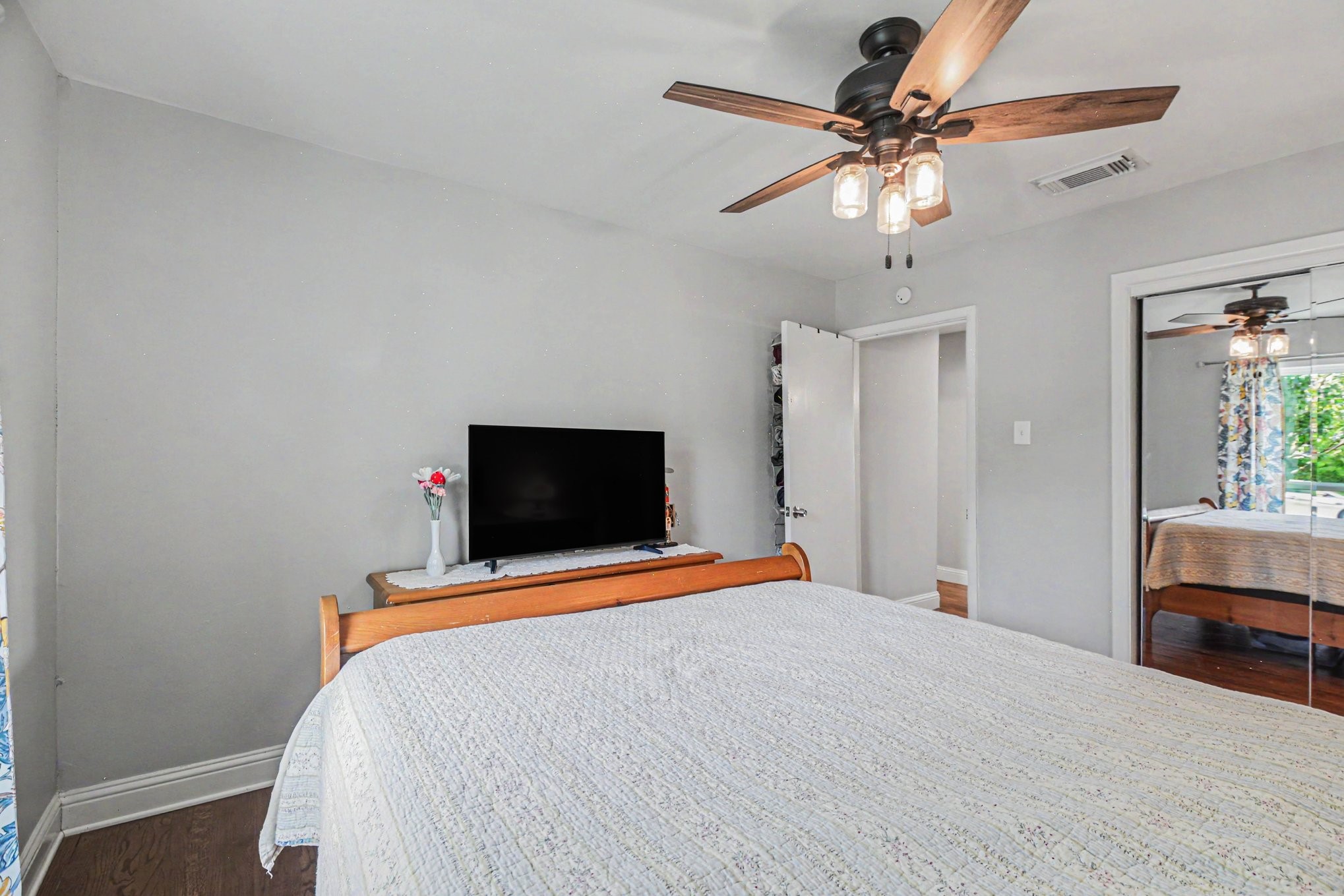 1653 Murray Drive Garland TX 75042