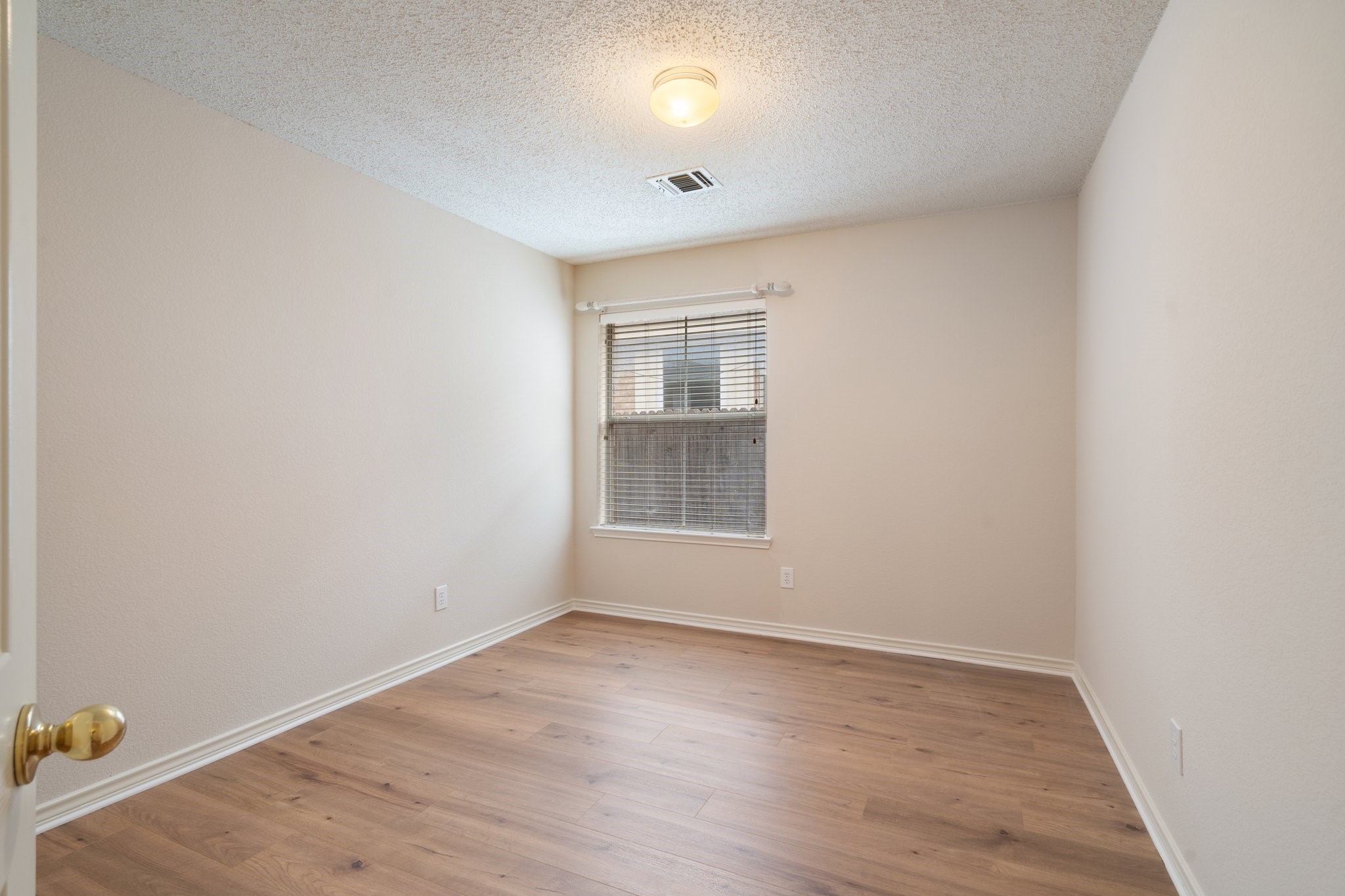 6905 Windwood Trail Fort Worth TX 76132