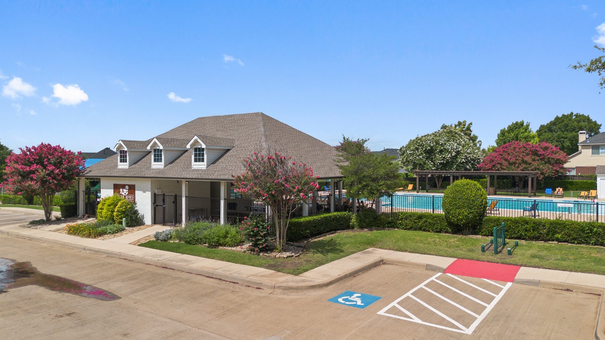 6905 Windwood Trail Fort Worth TX 76132