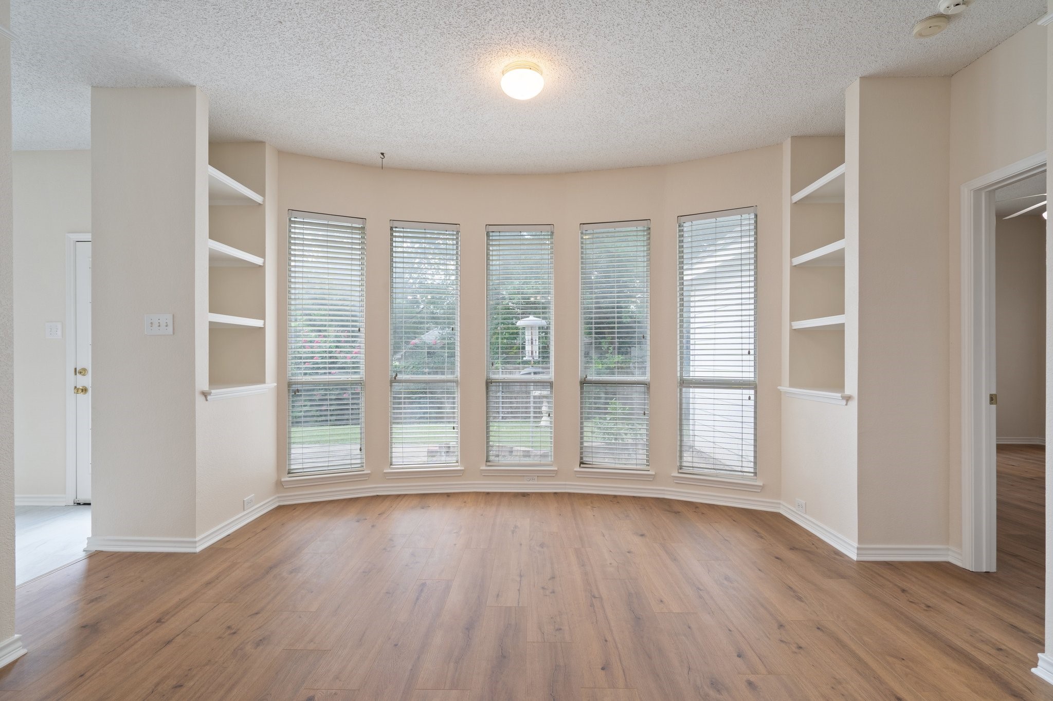 6905 Windwood Trail Fort Worth TX 76132