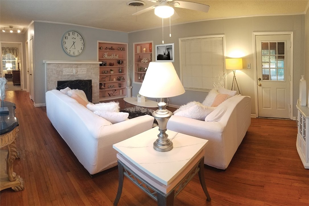 2104 N 33rd Street Waco TX 76708