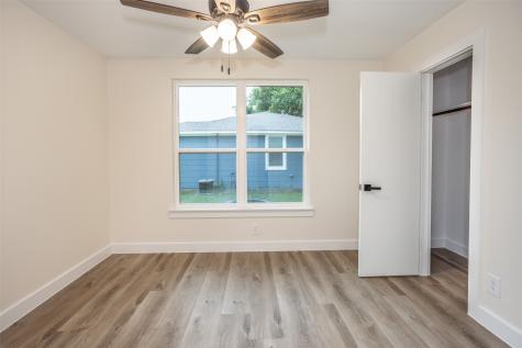 931 N Oak Street Muenster TX 76252