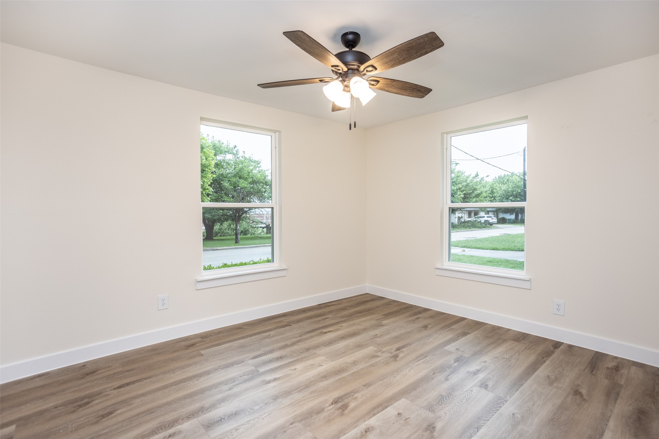 931 N Oak Street Muenster TX 76252