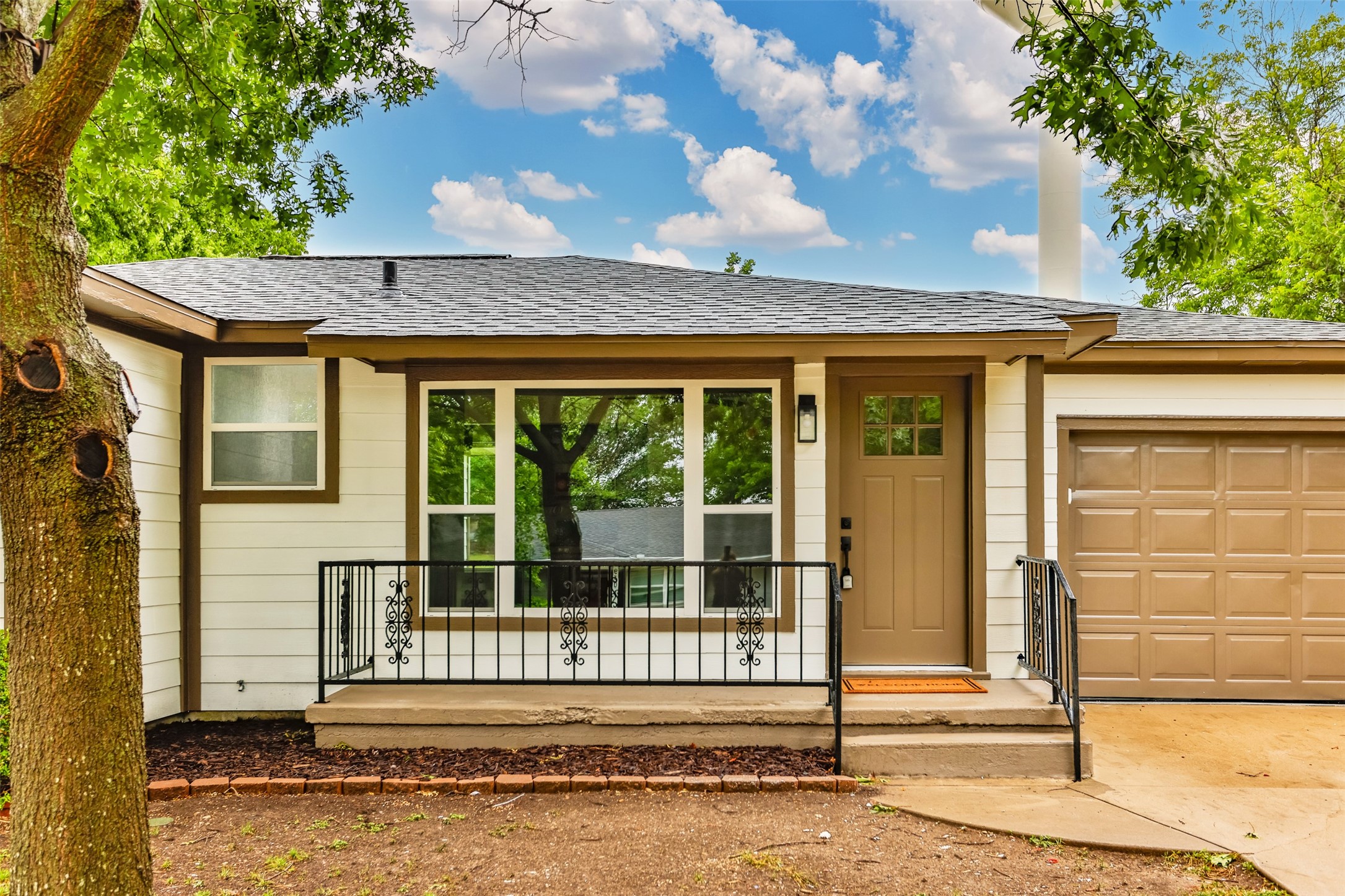 931 N Oak Street Muenster TX 76252