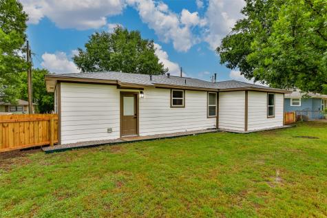 931 N Oak Street Muenster TX 76252