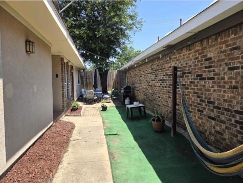 2125 Rose Cliff Lane Carrollton TX 75007