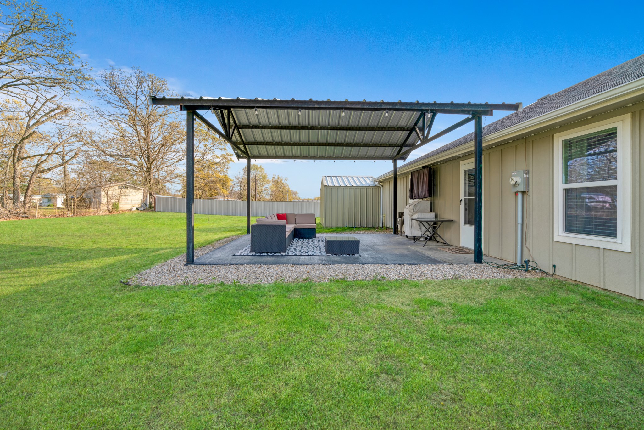 324 Private Road 43790 Paris TX 75462