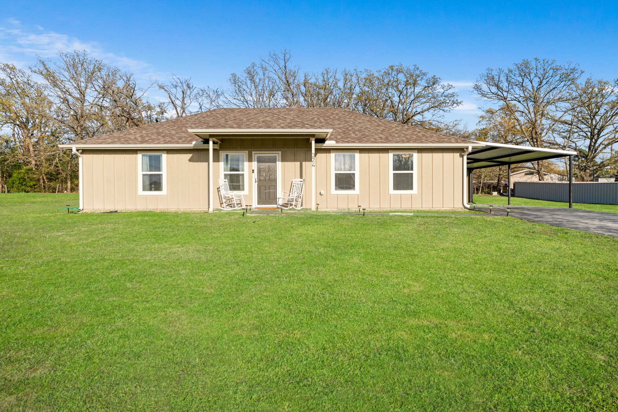 324 Private Road 43790 Paris TX 75462