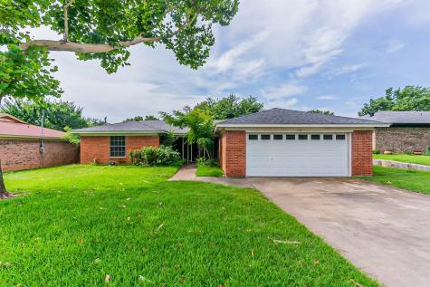 7712 Briarcliff Court North Richland Hills TX 76182