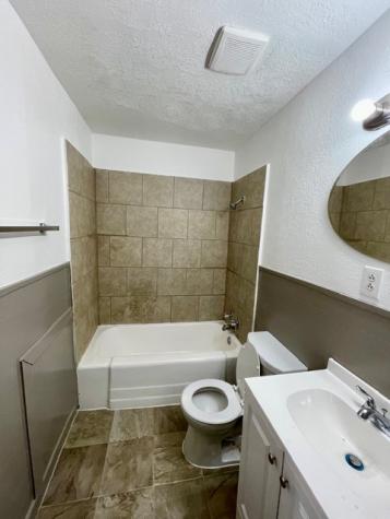 1813 S 19th Street Waco TX 76706