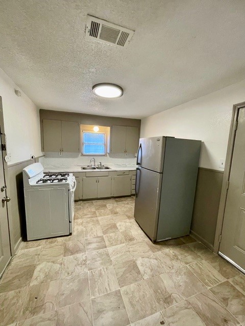 1813 S 19th Street Waco TX 76706