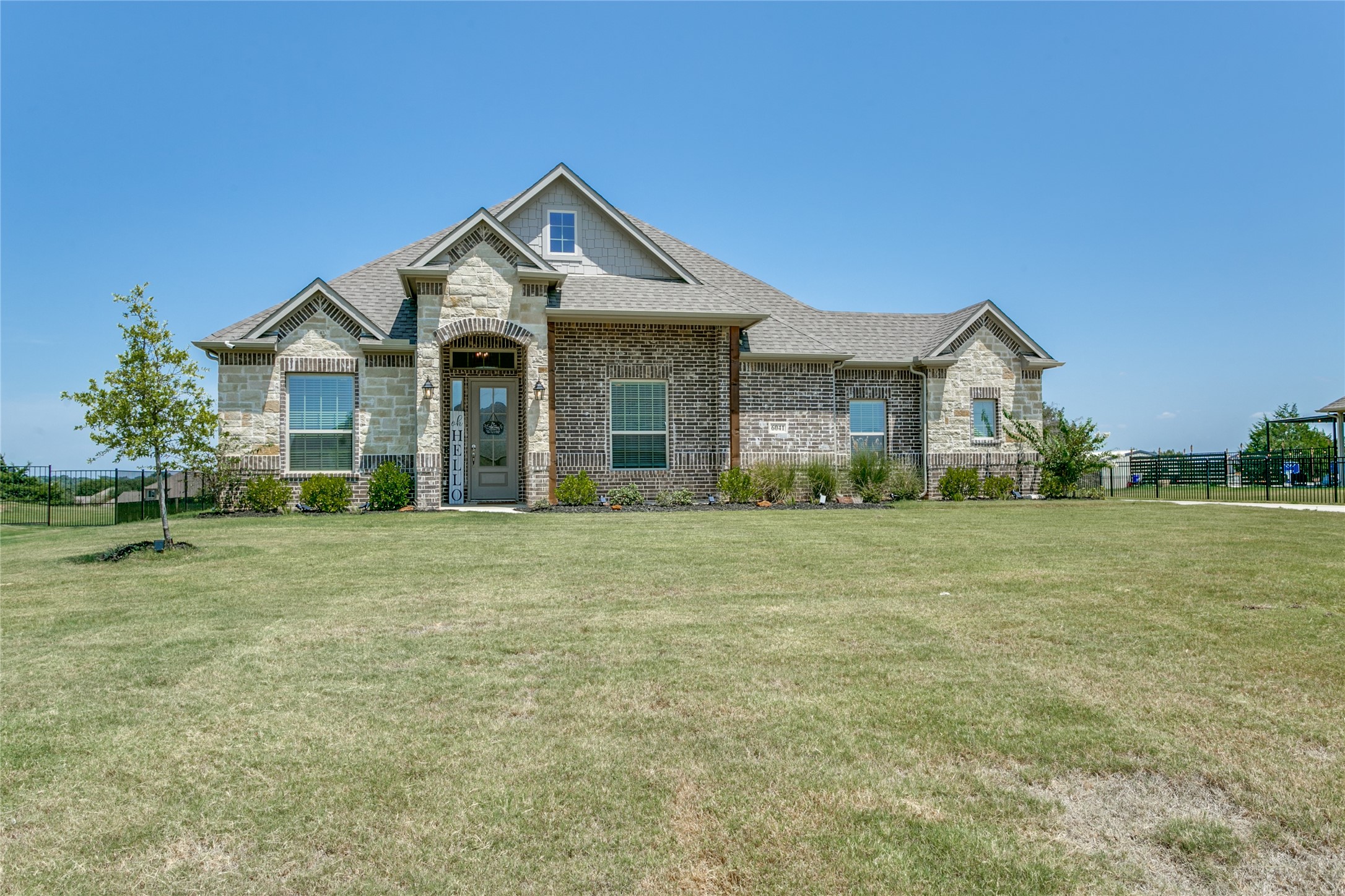 6041 Glenwood Drive Joshua TX 76058