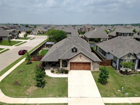 413 Joseph Lane Crowley TX 76036