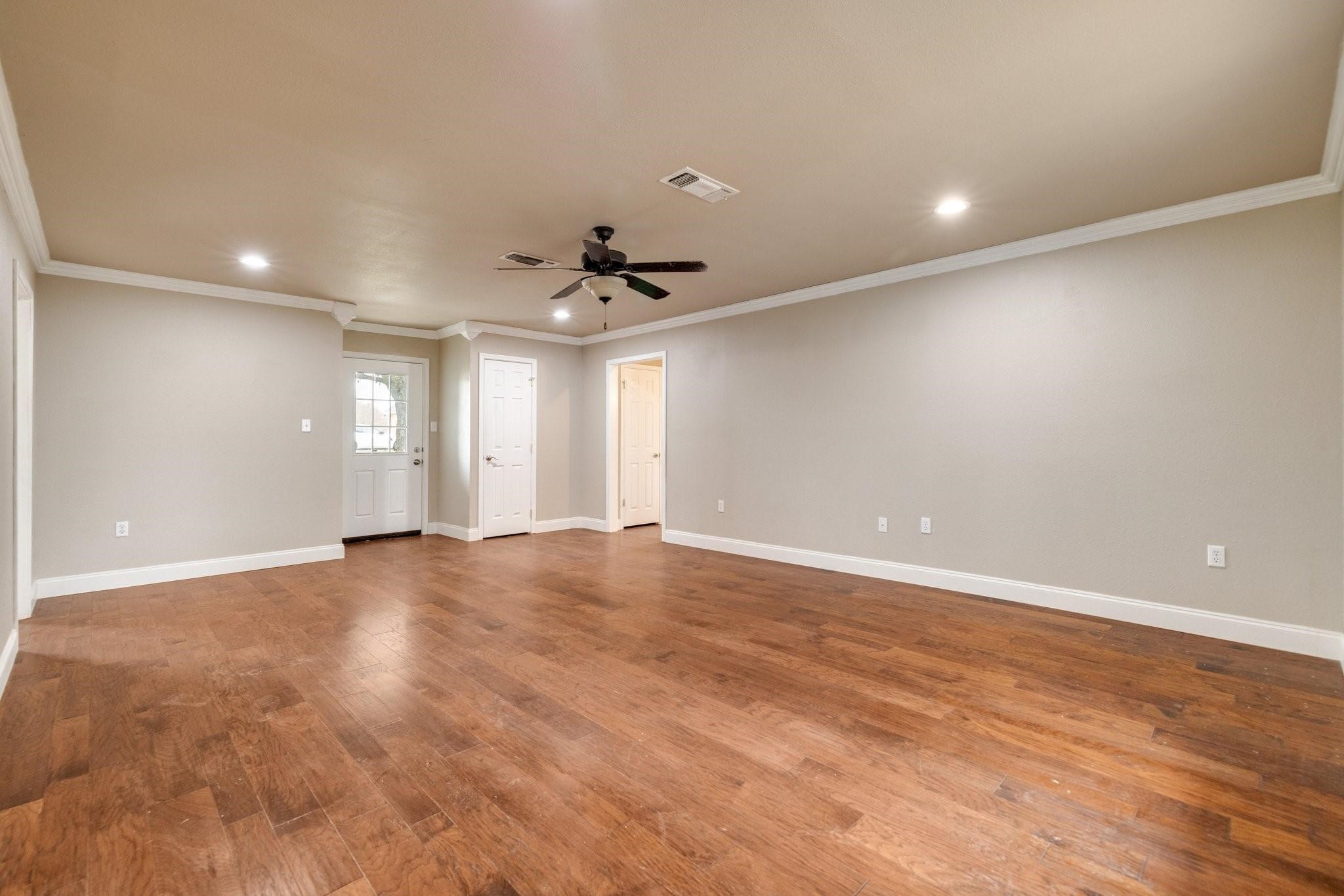 102 Bowie Cove Gainesville TX 76240