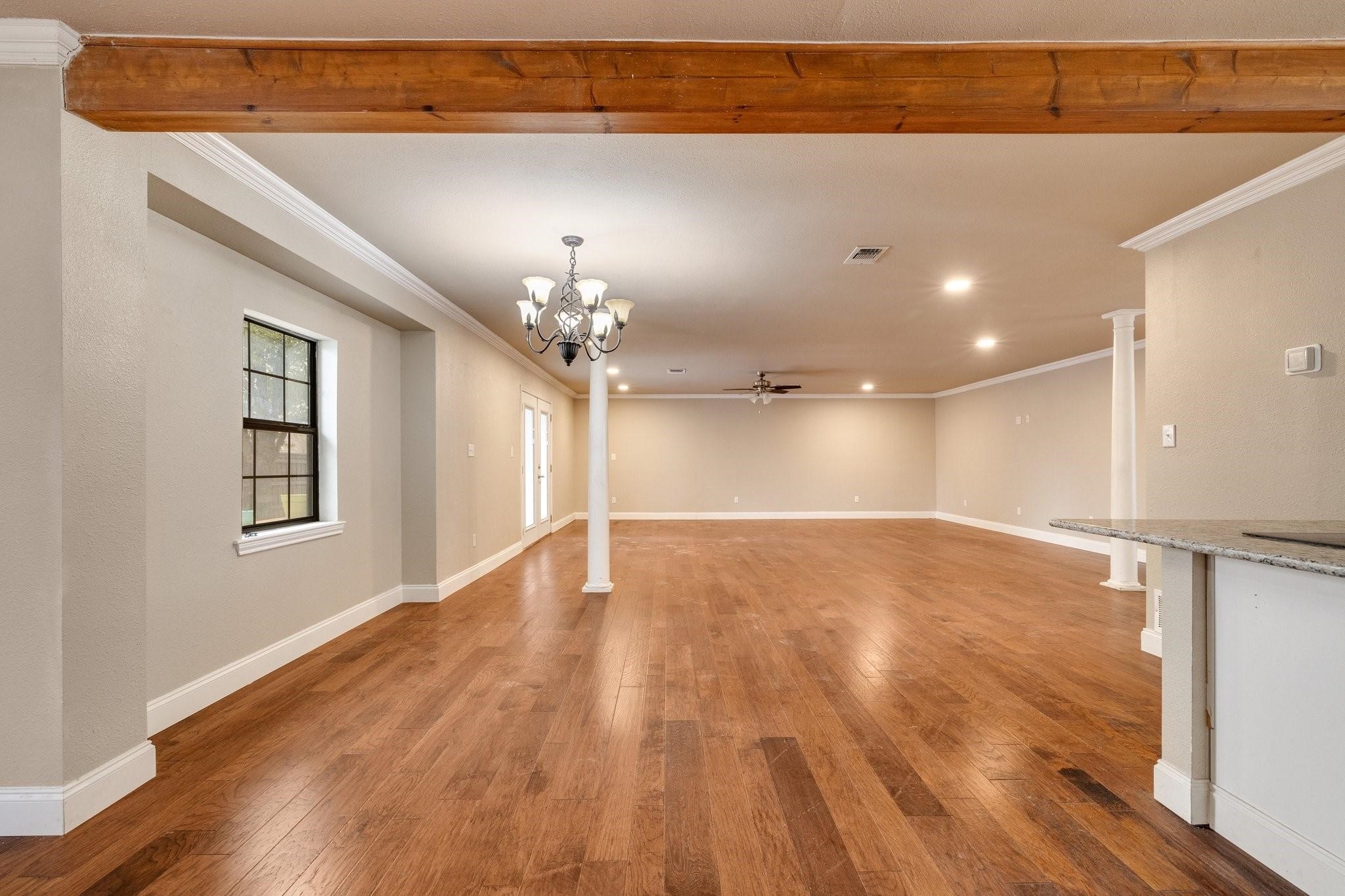 102 Bowie Cove Gainesville TX 76240