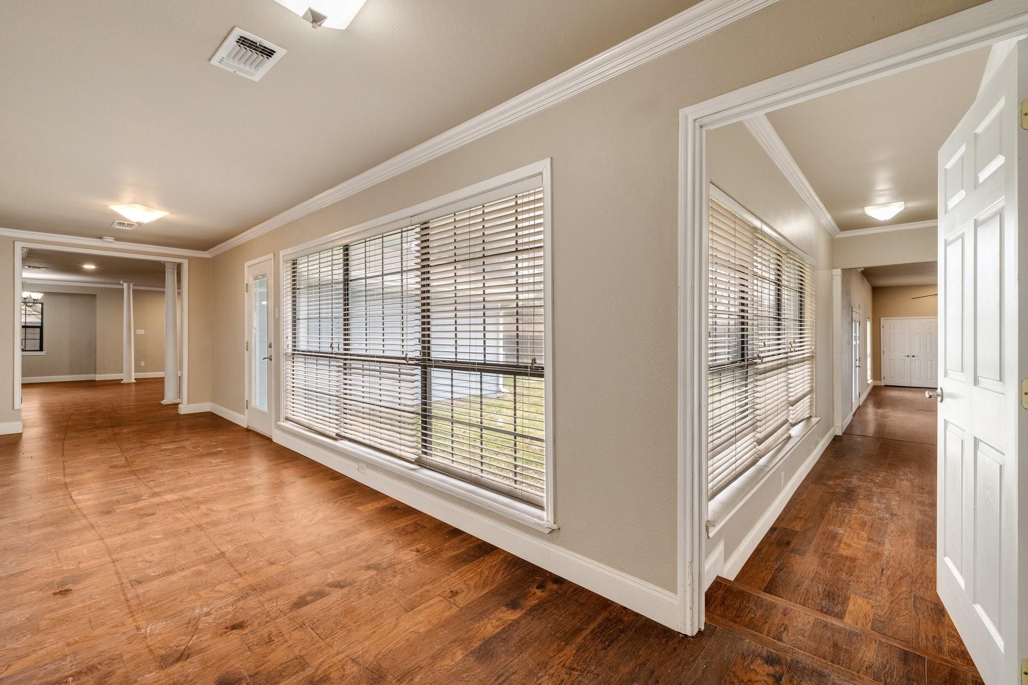 102 Bowie Cove Gainesville TX 76240