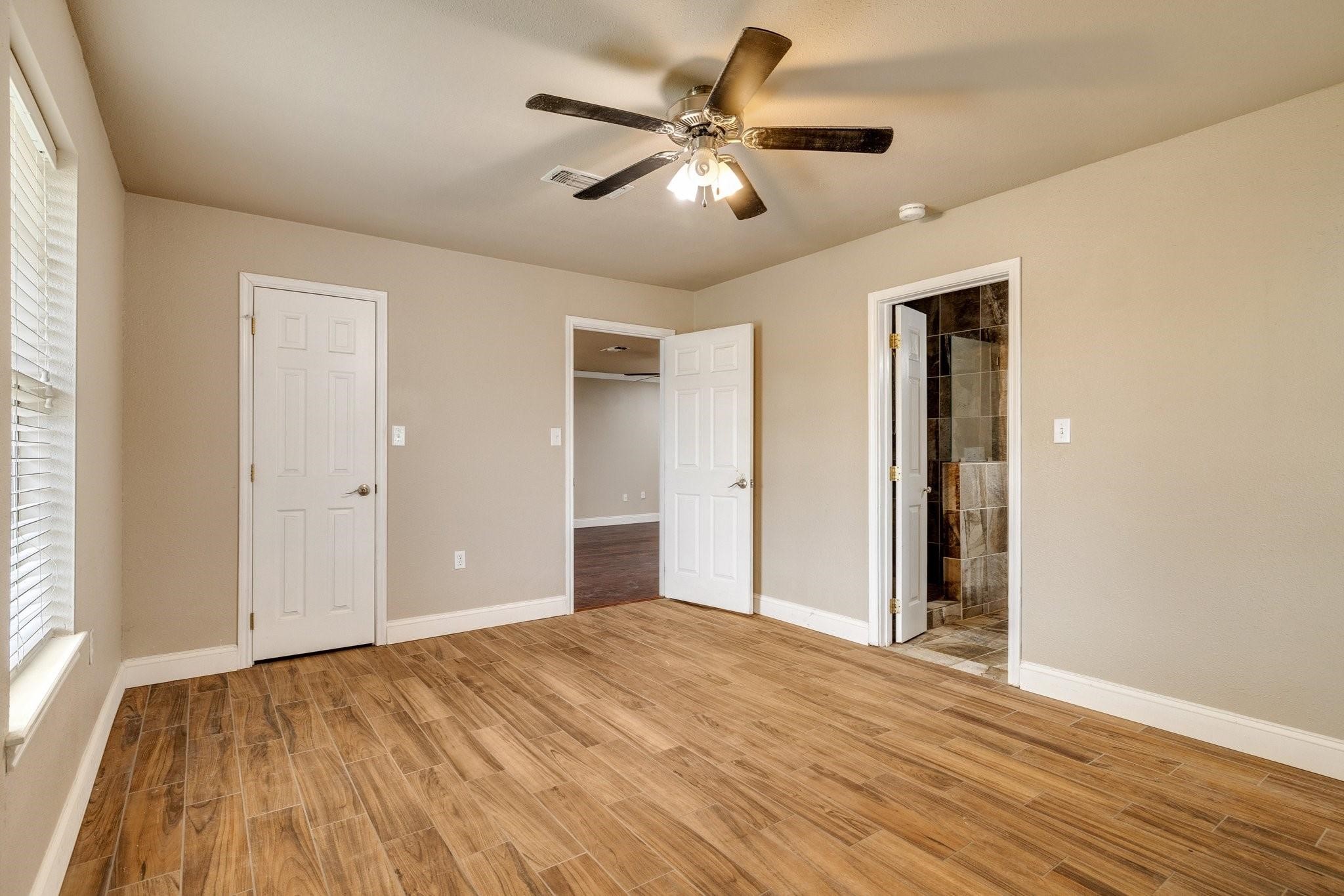 102 Bowie Cove Gainesville TX 76240