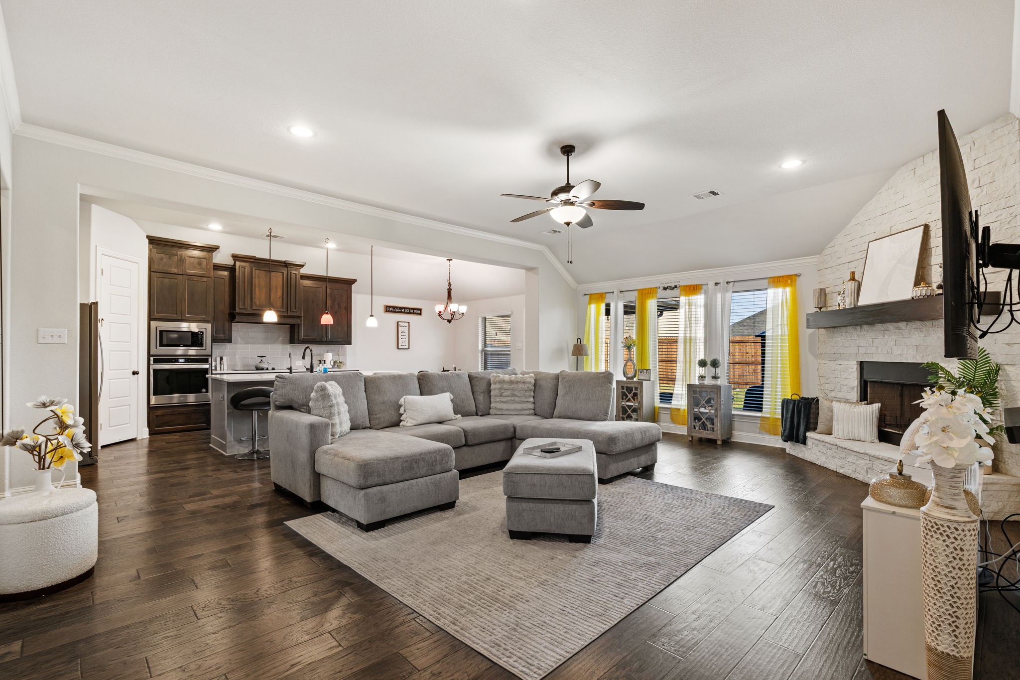 141 Crockett Drive Waxahachie TX 75165