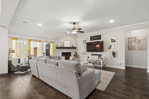 141 Crockett Drive Waxahachie TX 75165