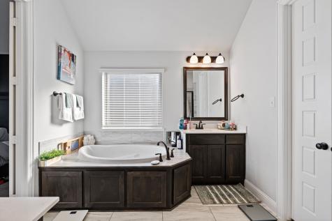 141 Crockett Drive Waxahachie TX 75165