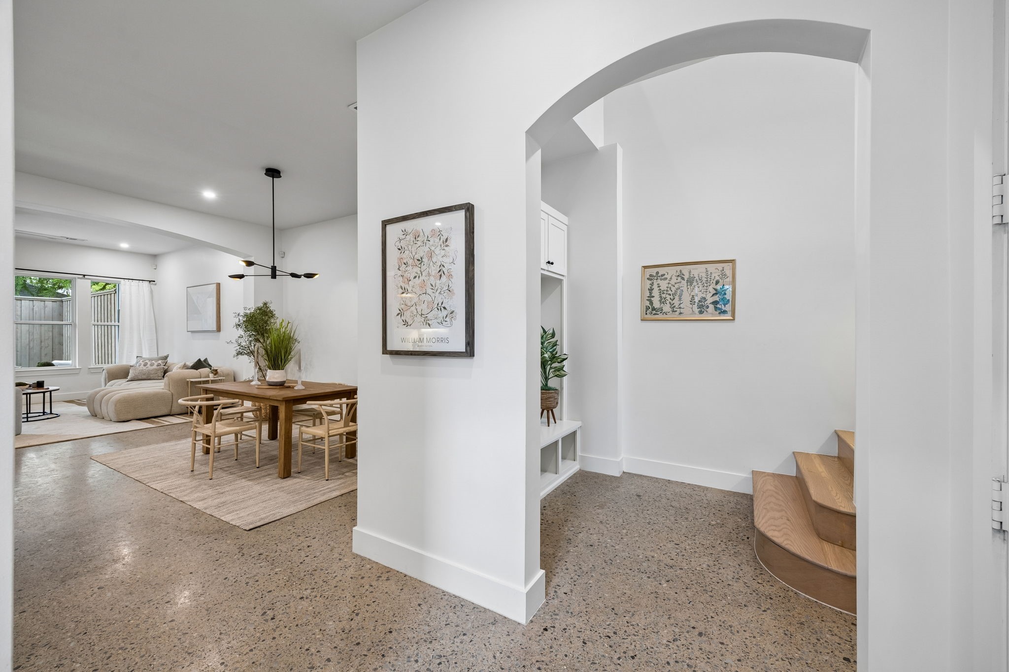 5104 Vandelia Street Dallas TX 75235