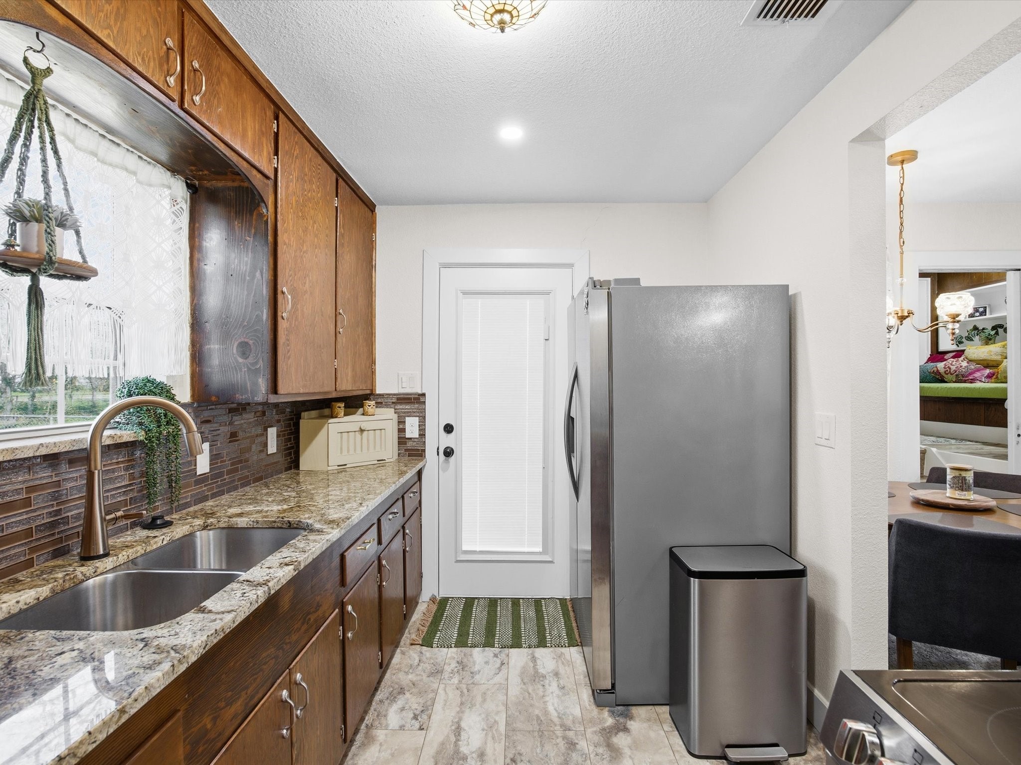 1400 Bennett Drive Arlington TX 76013