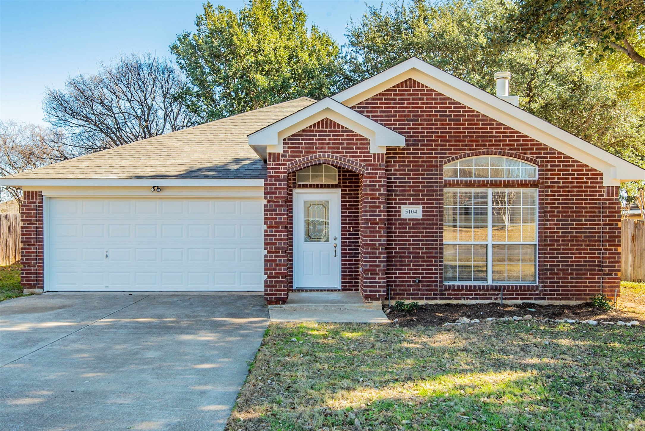 5104 Wilkes Court Arlington TX 76017