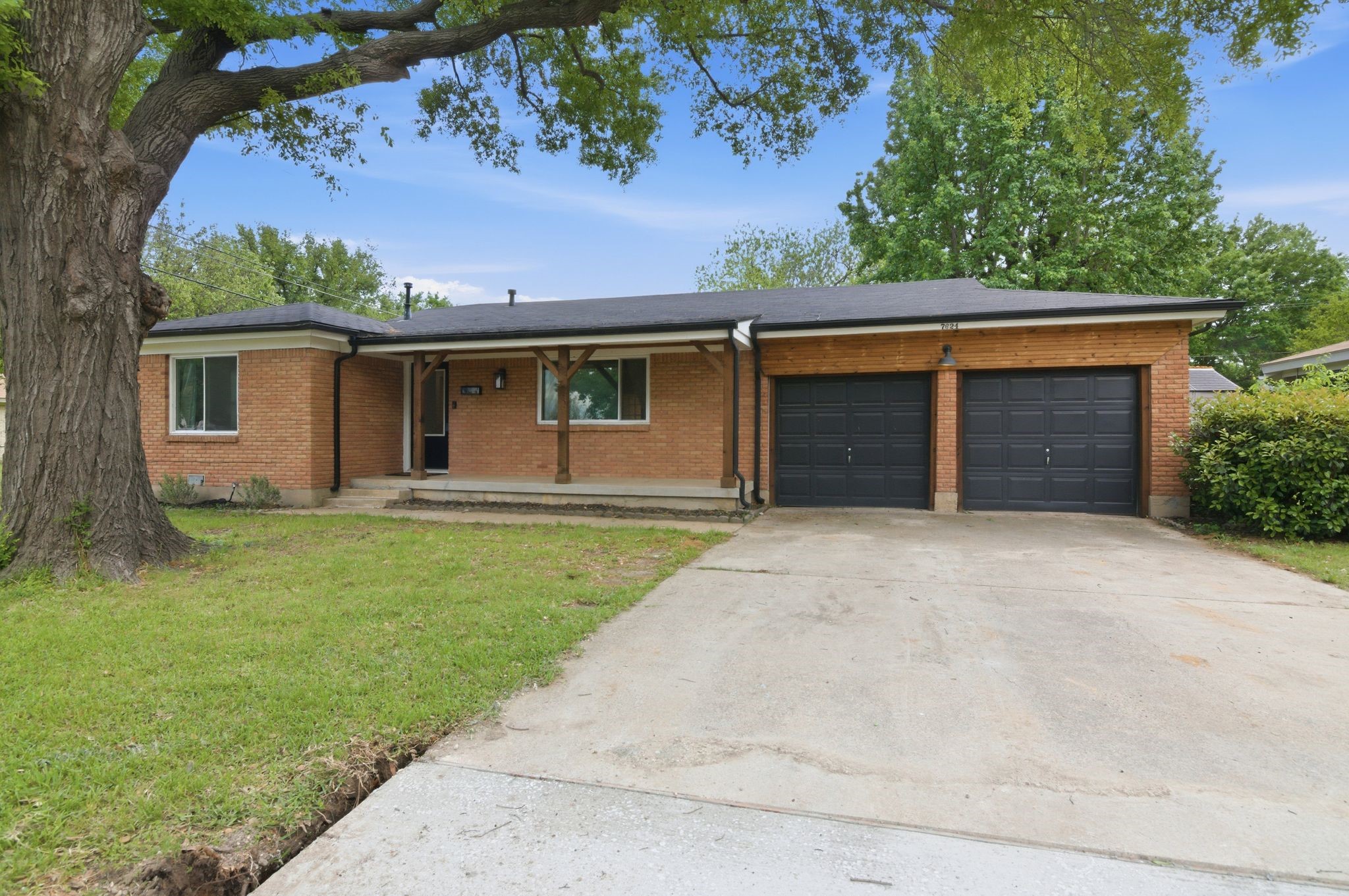 7624 Oxley Drive Richland Hills TX 76118