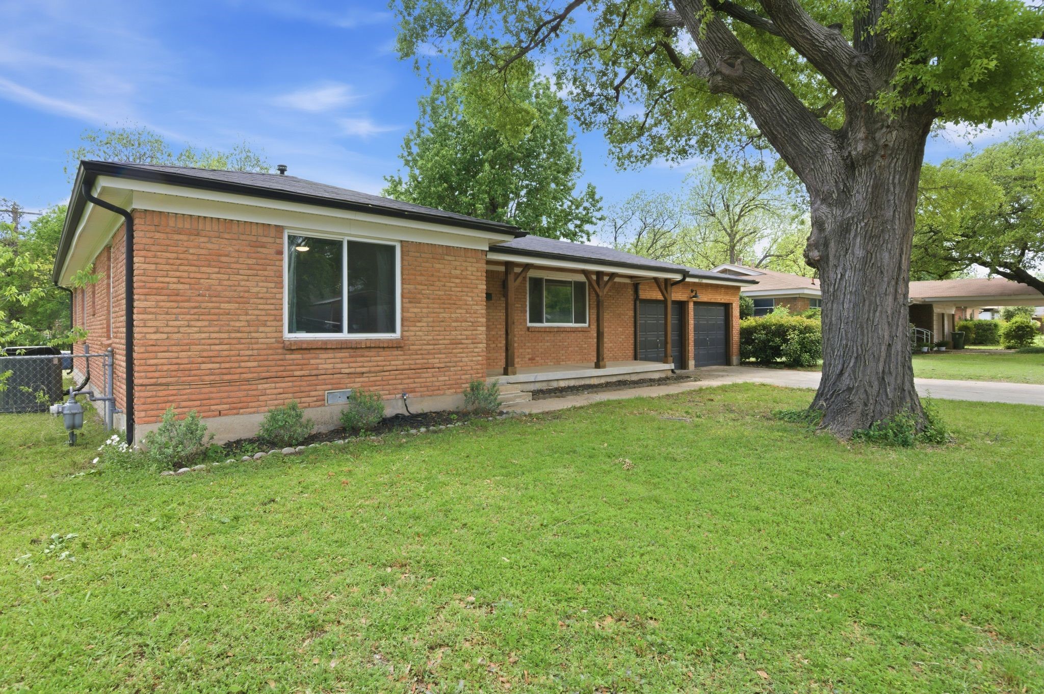 7624 Oxley Drive Richland Hills TX 76118