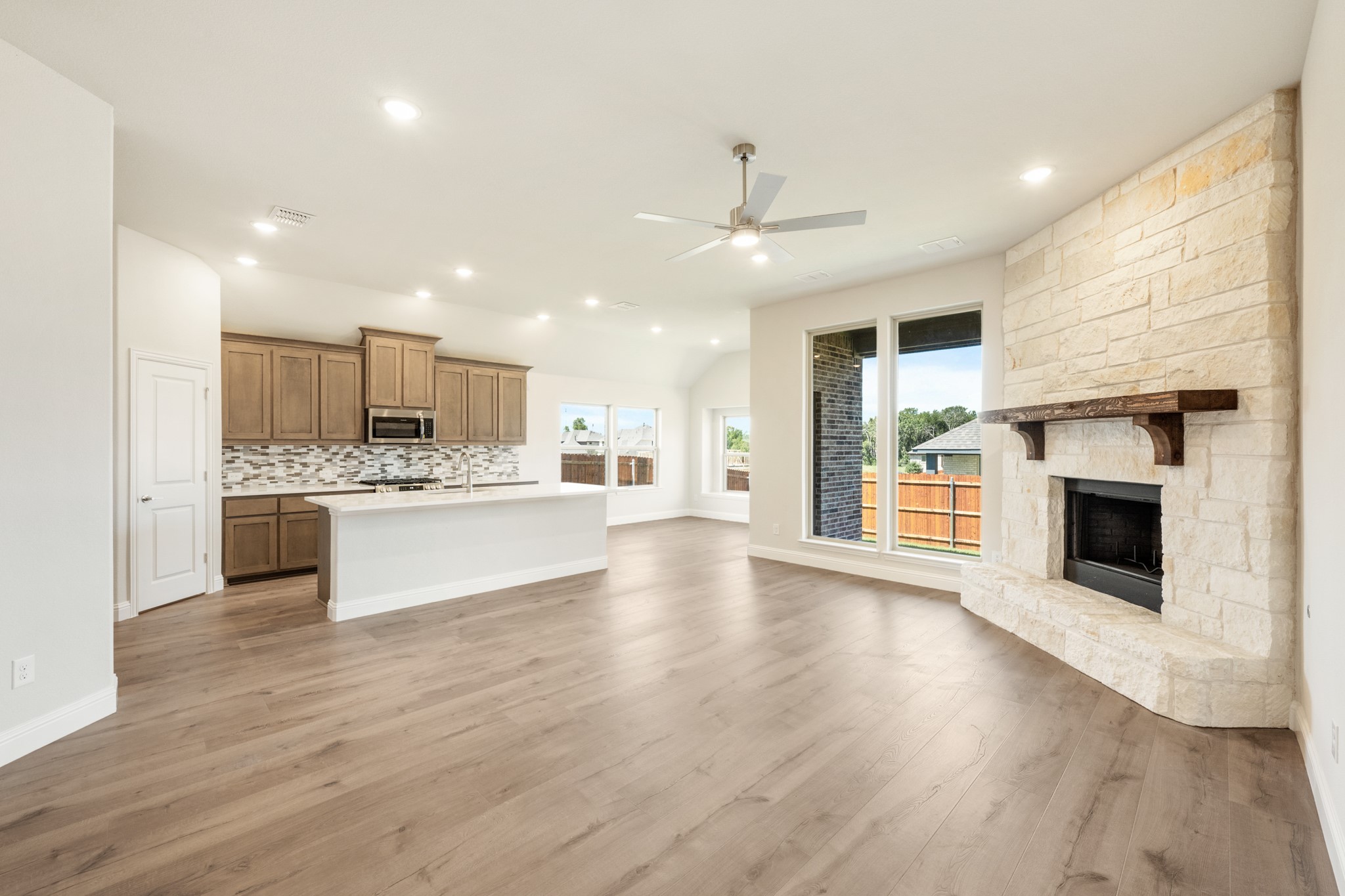 213 Seminole Trail Alvarado TX 76009