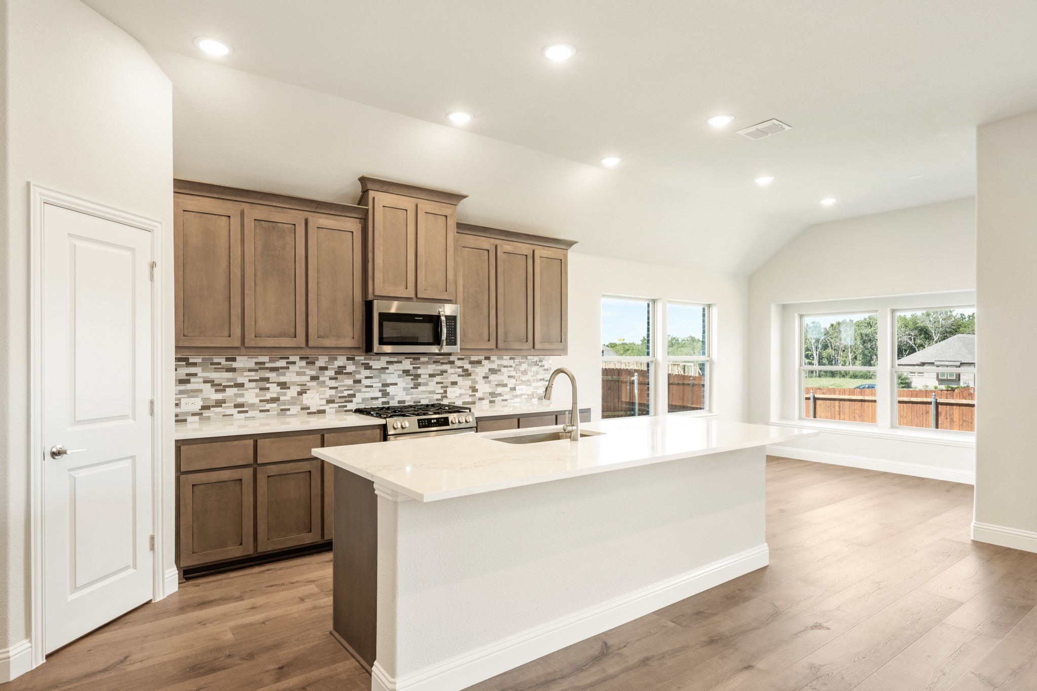 213 Seminole Trail Alvarado TX 76009