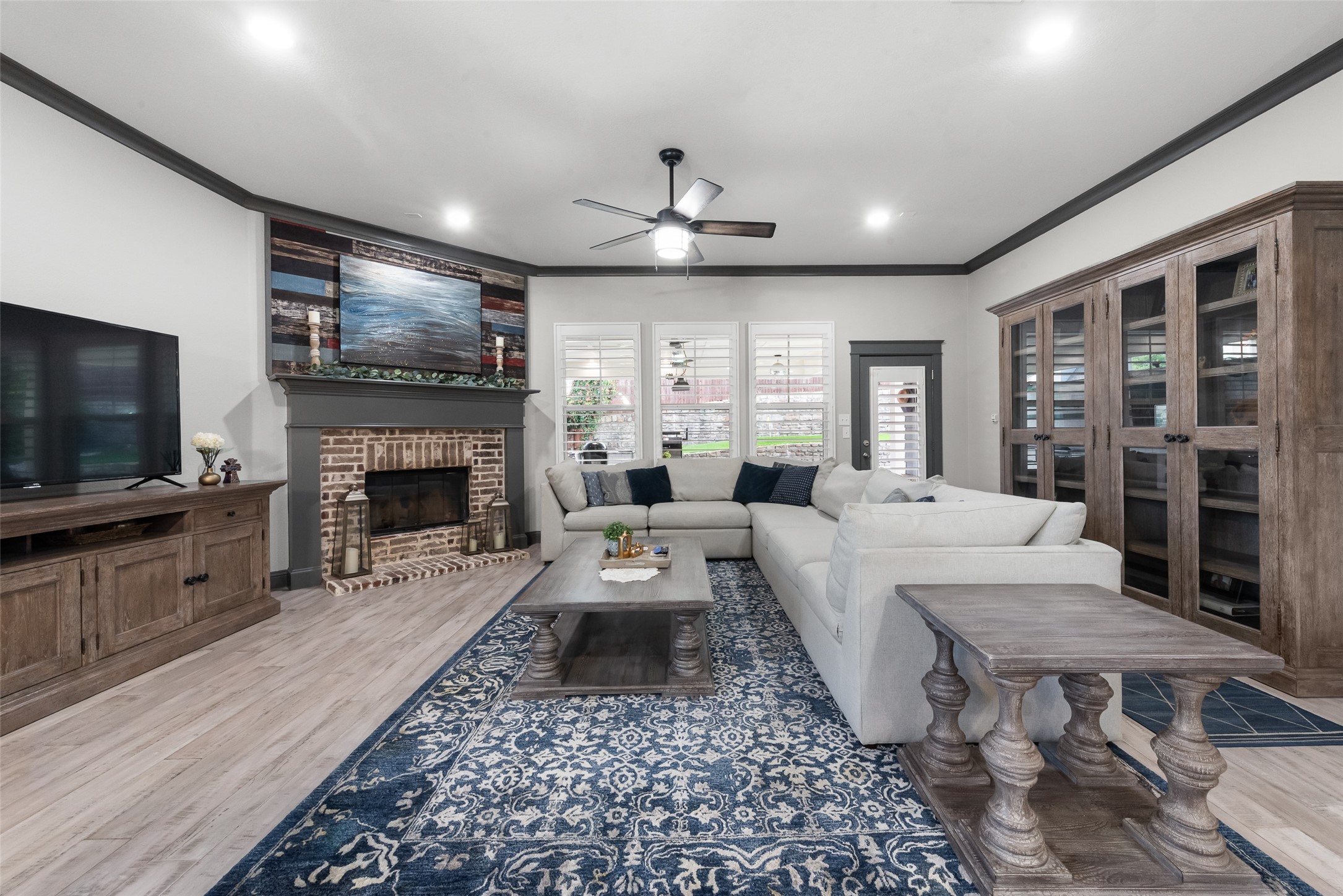950 Mistletoe Drive Lantana TX 76226
