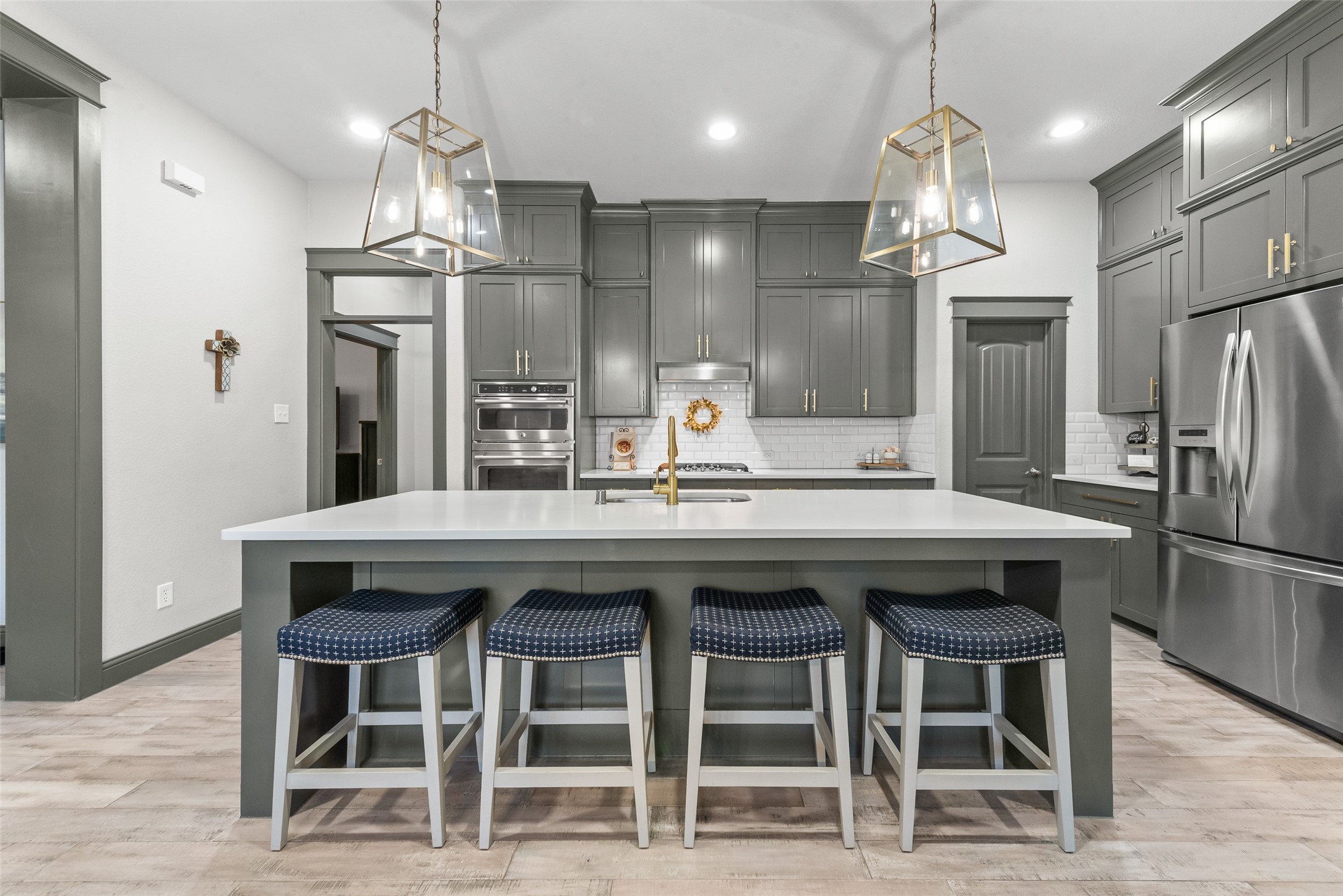 950 Mistletoe Drive Lantana TX 76226