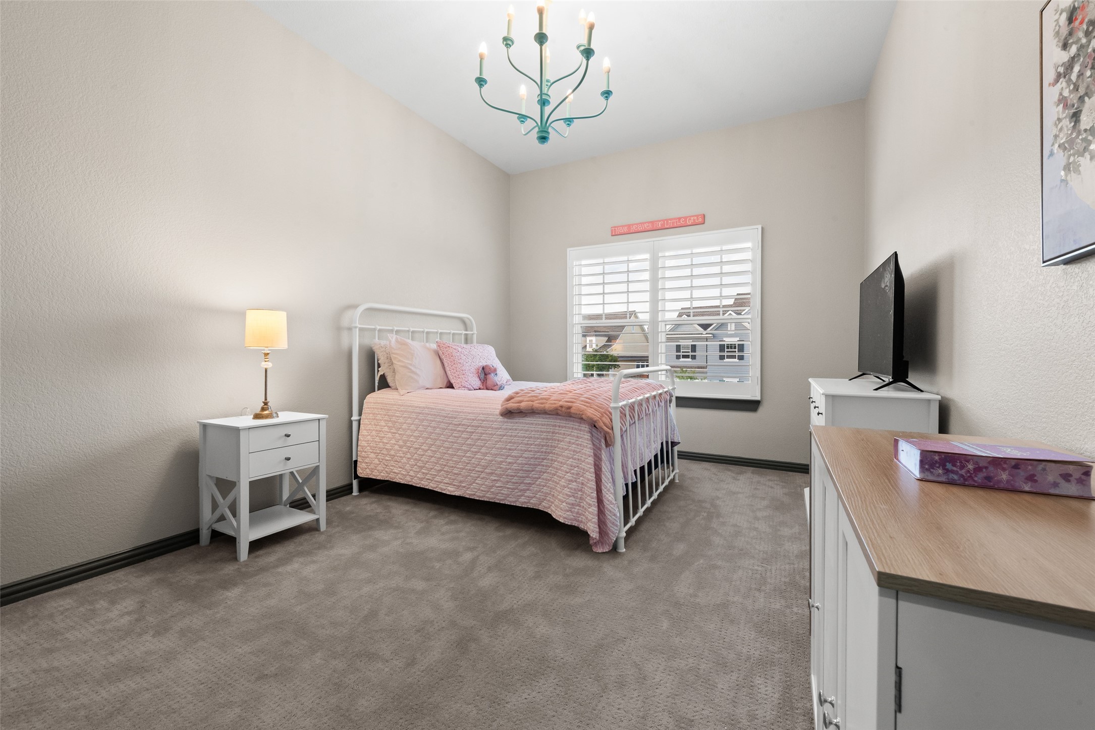 950 Mistletoe Drive Lantana TX 76226