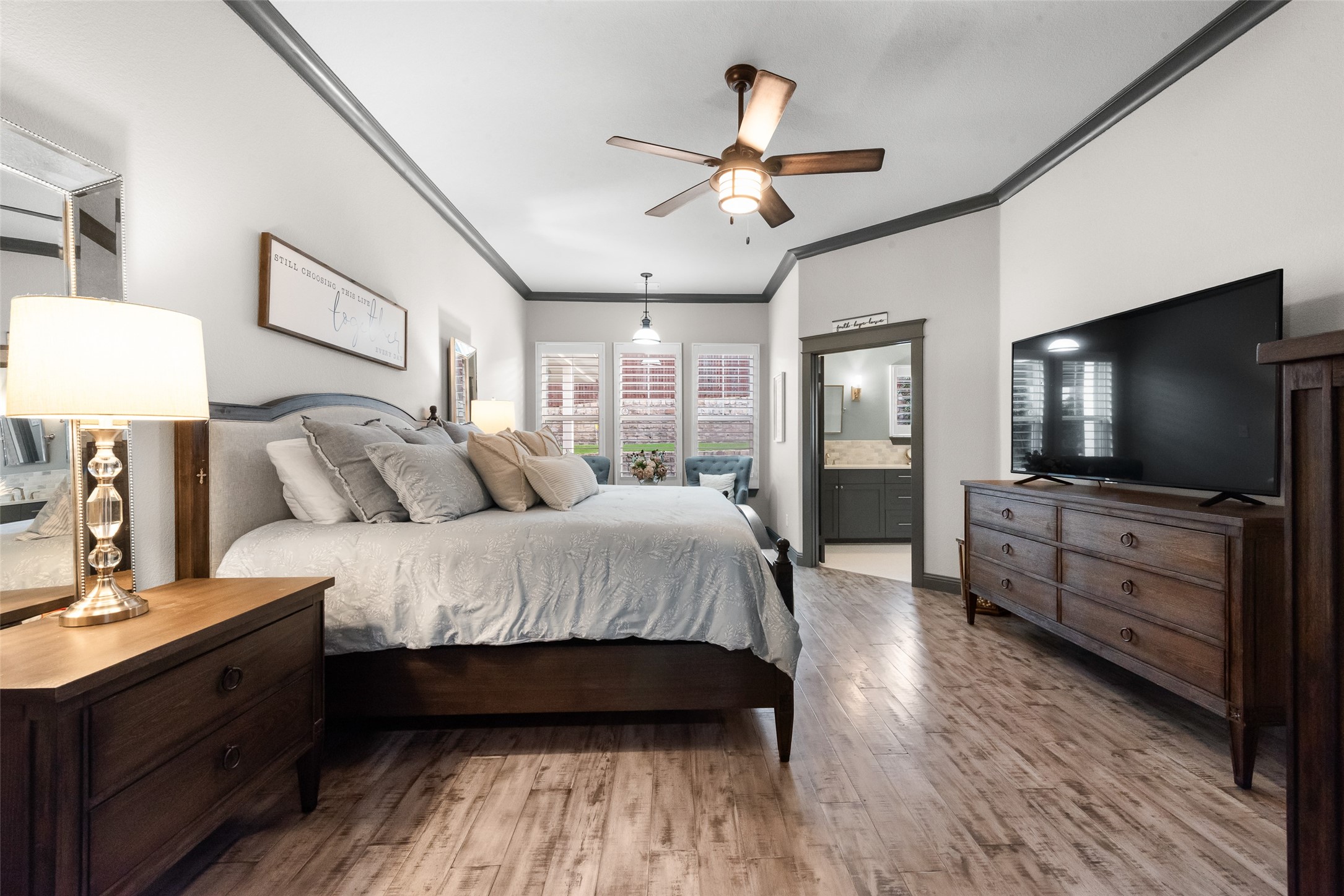 950 Mistletoe Drive Lantana TX 76226