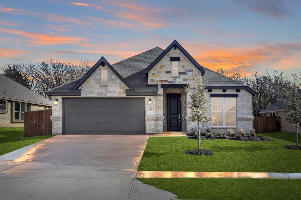 208 Rosemary Drive Azle TX 76020