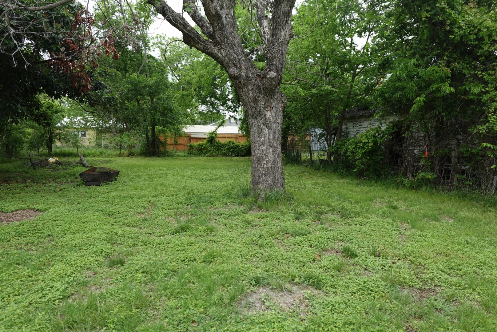 107 S Williams Drive Comanche TX 76442