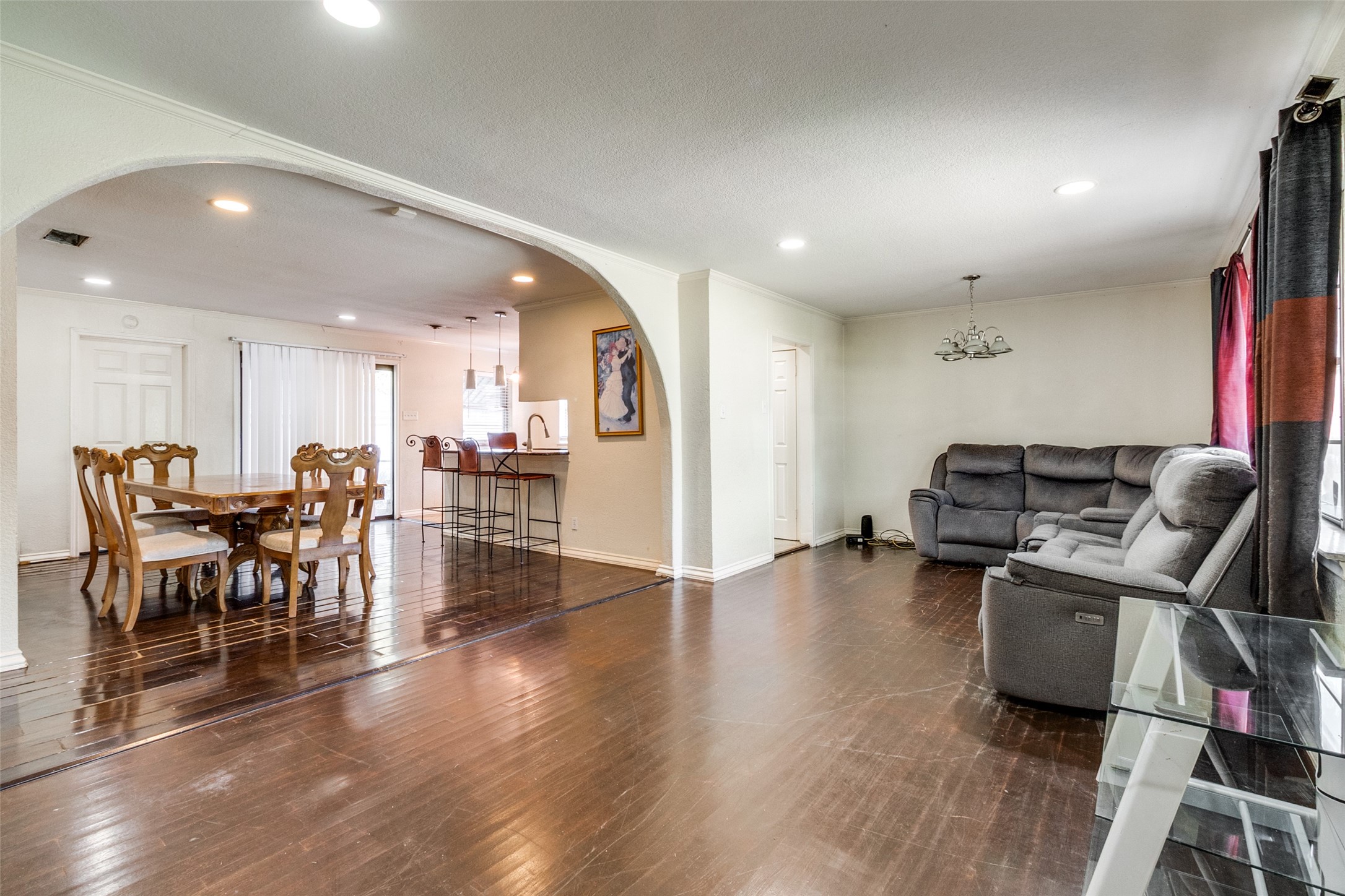2212 Larry Drive Dallas TX 75228