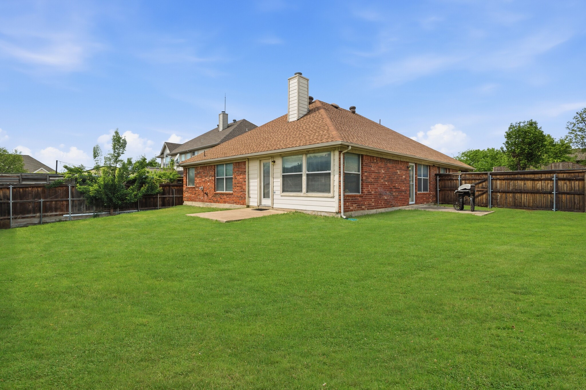 5504 Thornberry Drive Fort Worth TX 76137