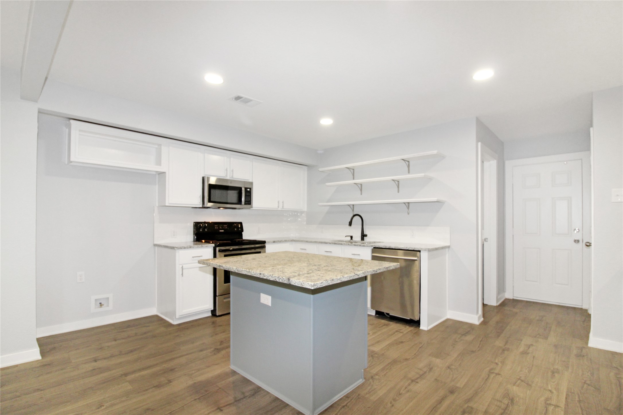 14590 Coffee Lane Scurry TX 75158