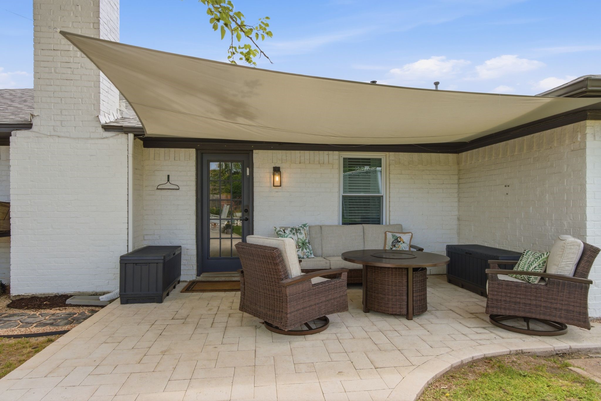 125 Villa Park Drive Highland Village TX 75077